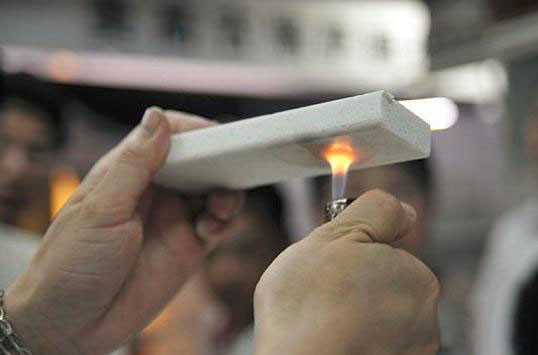 Heat-resistant Test for Quartz Stone